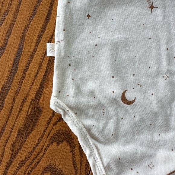 NWOT Jax & Lennon Tank Onesie in Shooting Star, size 0-6M - Picture 6 of 8